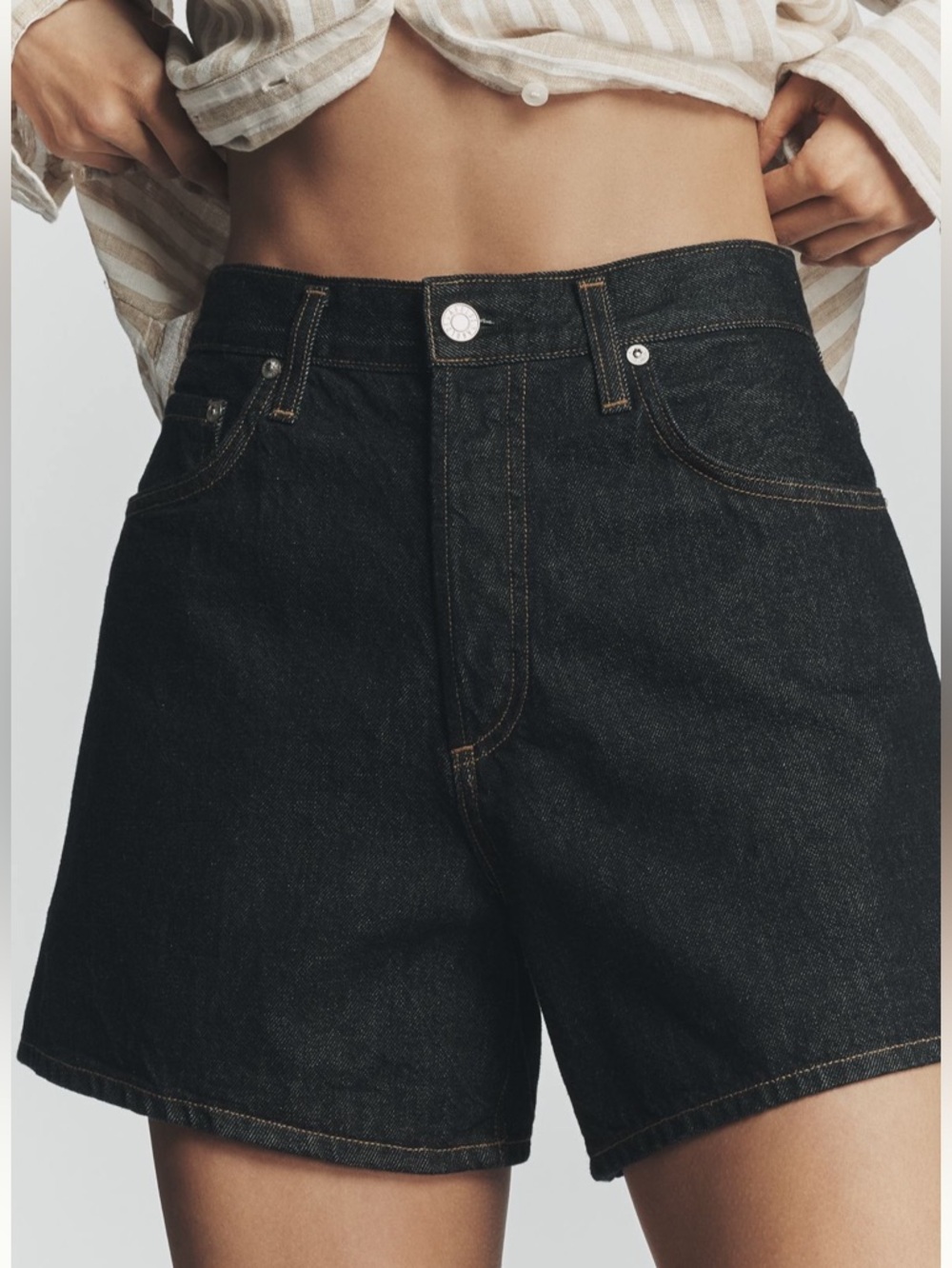 AGOLDE Leith Shorts Brand New Size:31